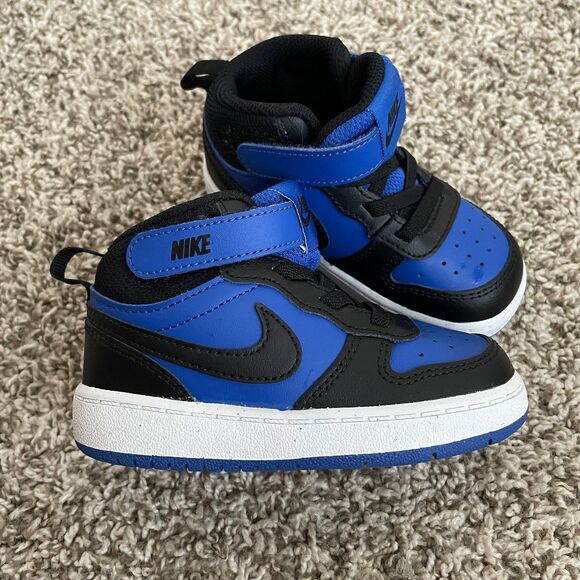 Nike Other - Size 7 / Toddler Boy Nike Sneakers